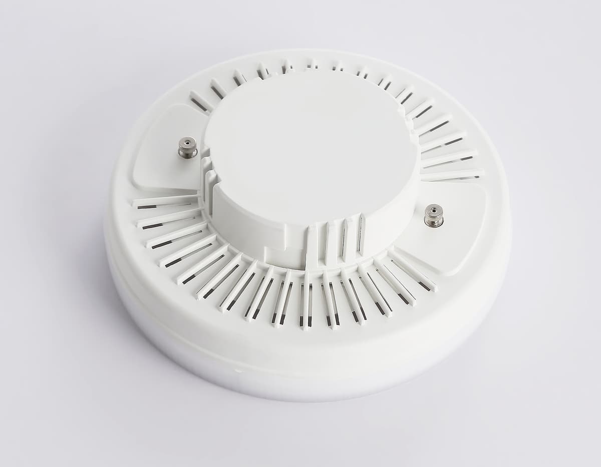 Лампа светодиодная GX70 702004 LED GX70 20W IC 4000K 180-265V Ambrella Light 15