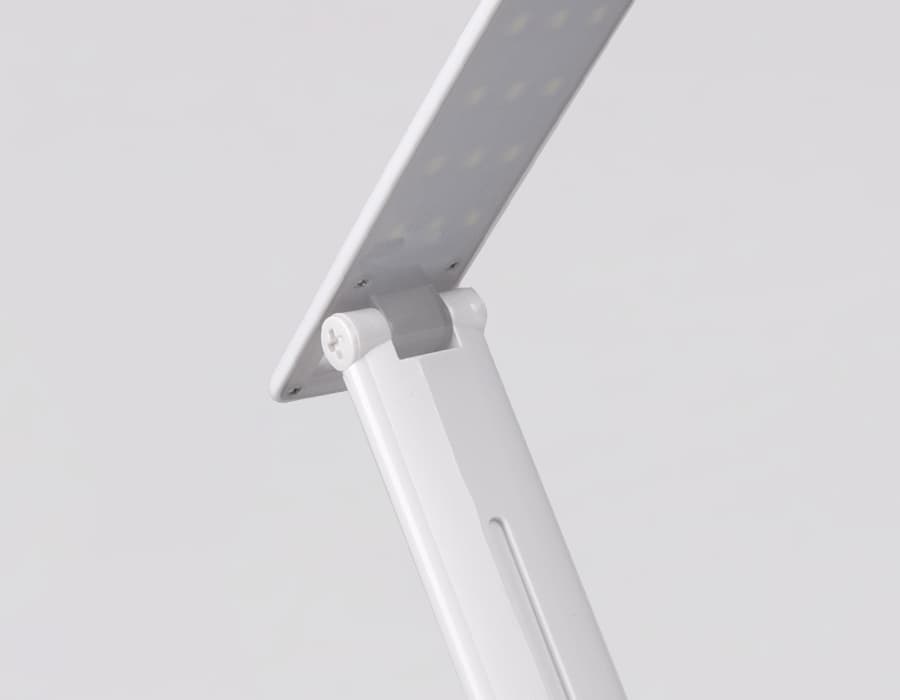Светодиодная настольная лампа DE500 WH белый LED 4200K 9W Ambrella Light 7