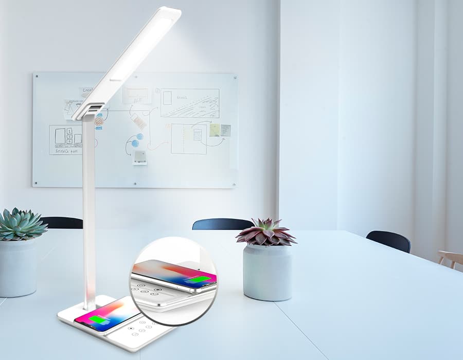 Светодиодная настольная лампа с беспроводной зарядкой и USB портом DE581 WH белый LED 2700-6400K 6W Ambrella Light 8