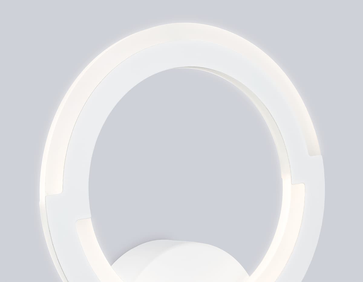 Светильник светодиодный настенный FA8946 WH белый 11W 3000-6000K 225*184*50 Ambrella Light 14