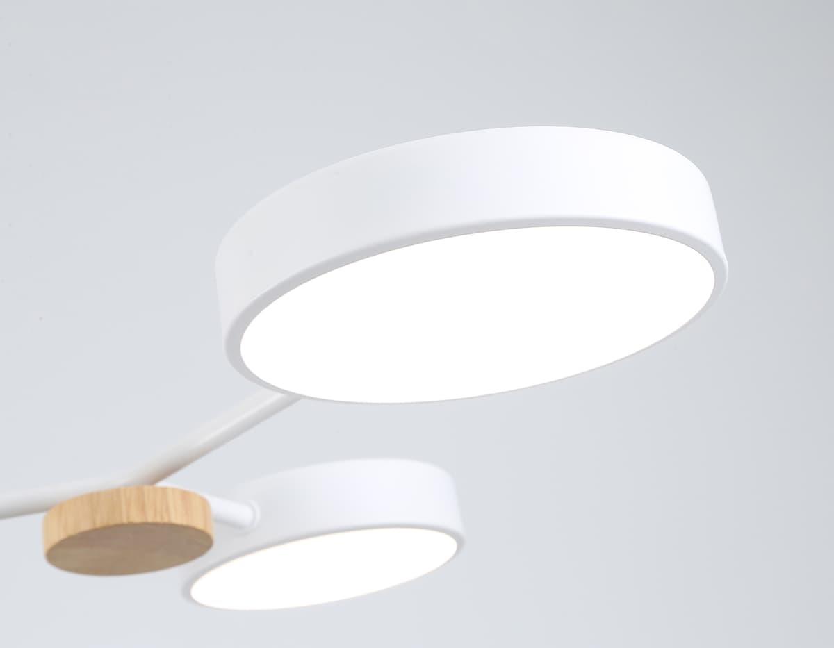 Люстра светодиодная на штанге FL4858/4 WH/WD белый/дерево 60W 3000-6000K 700*400*120 (без ПДУ) Ambrella Light 15