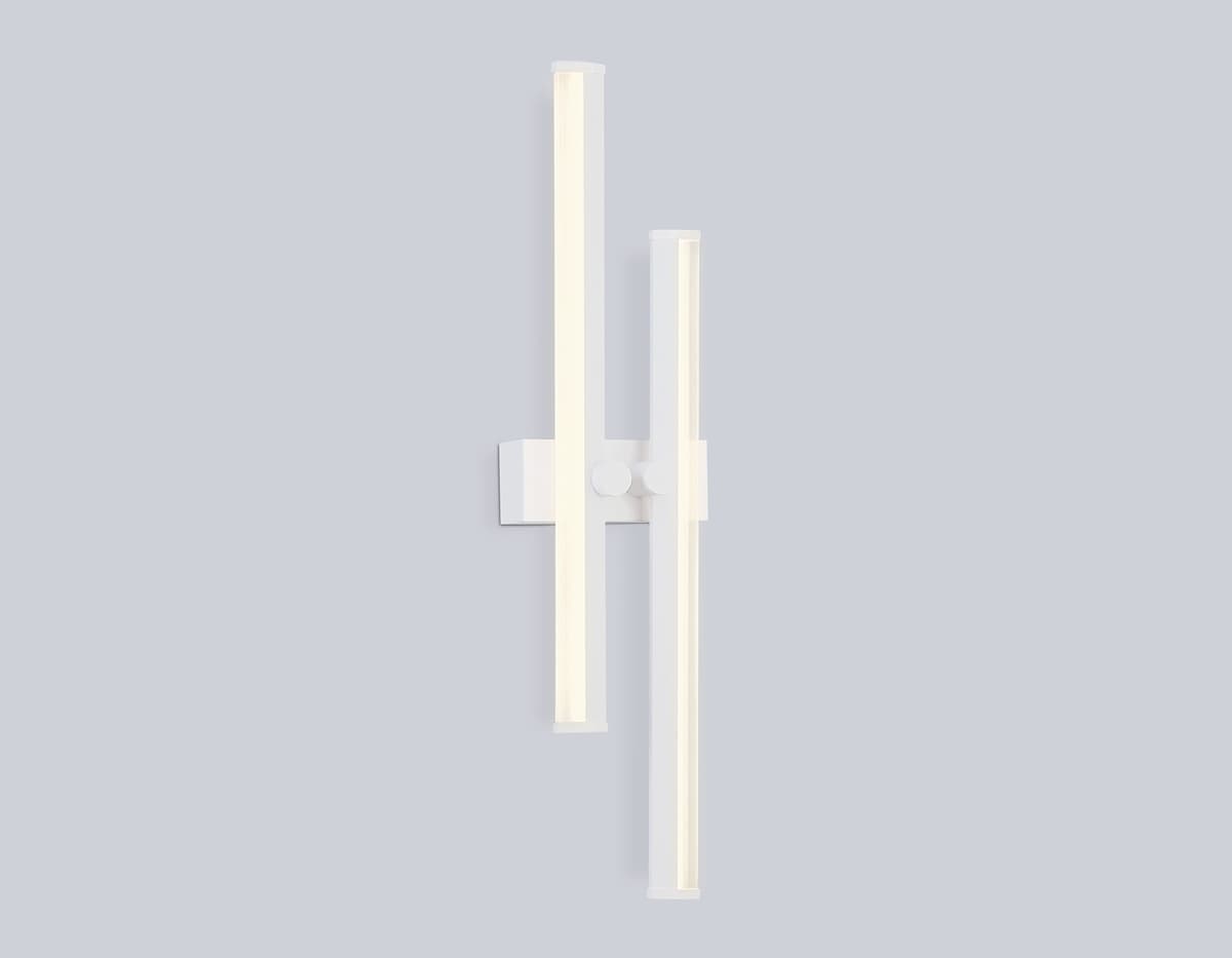 Настенный светодиодный светильник FL6151 WH белый 18W 3000K-6400K 510*120*65 Ambrella Light 12