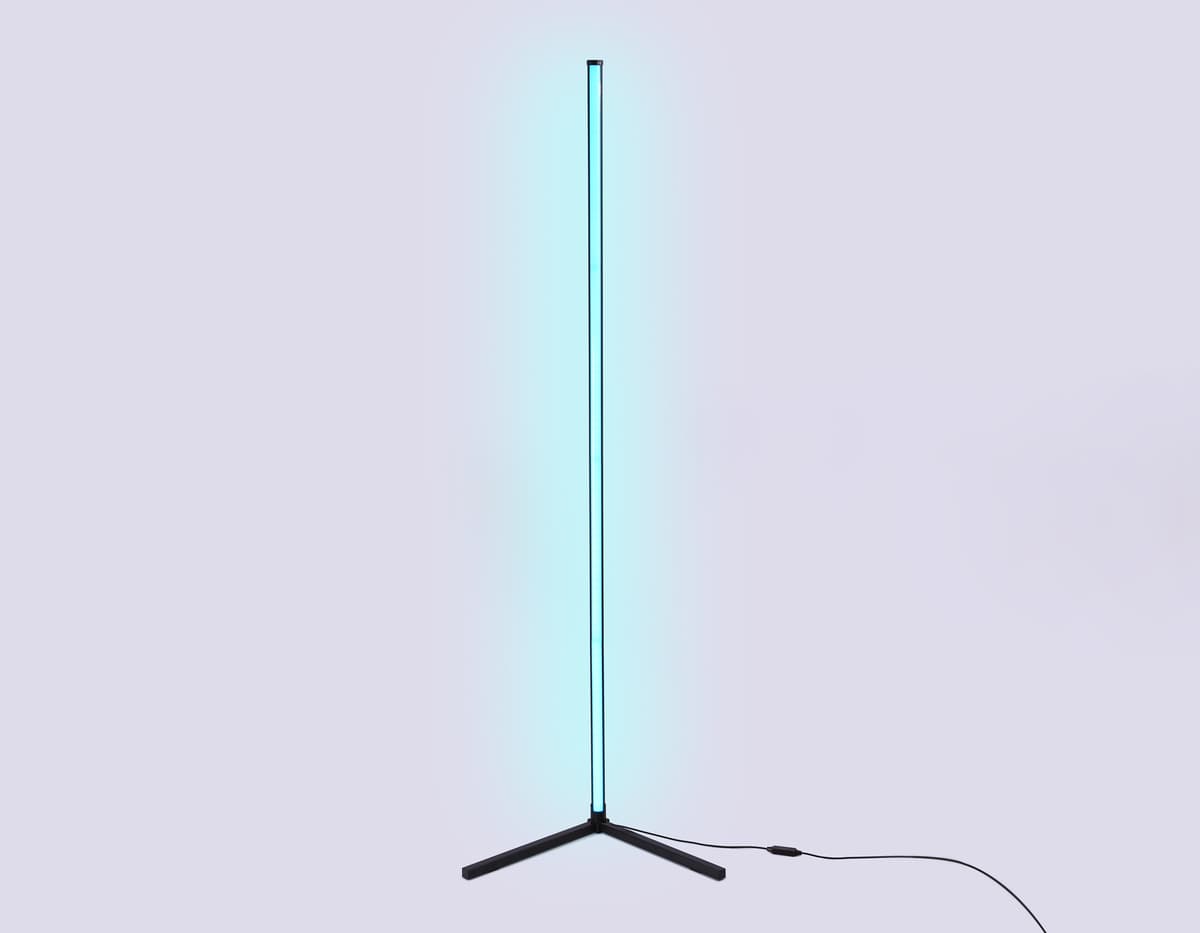Светильник светодиодный напольный RGB с пультом FL8027 BK черный LED 20W RGB D32*1650 (ПДУ РАДИО 2.4G) Ambrella Light 22