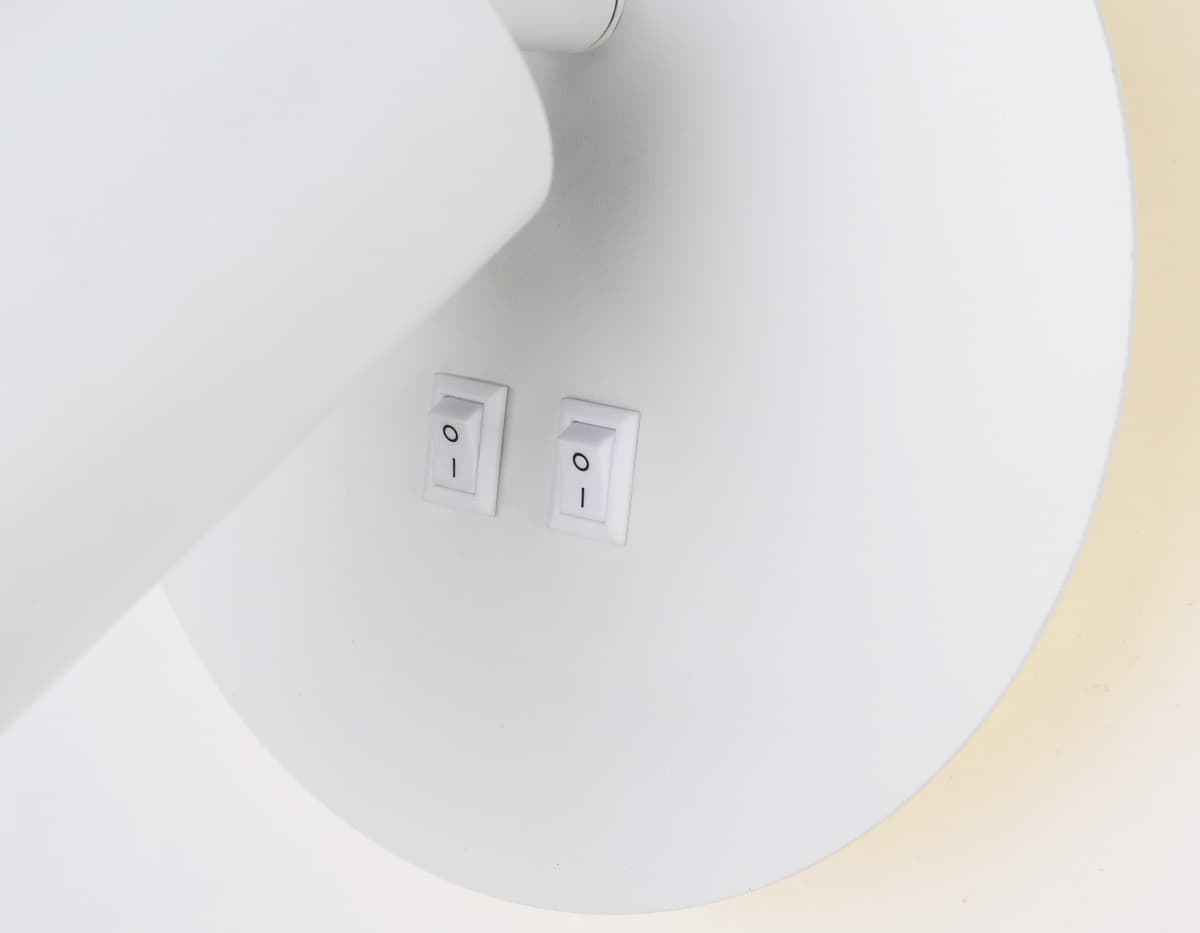 Настенный светильник с выключателем FW2462 WH белый GU10 max 12W+LED 4200K 7W D145*150 Ambrella Light 9
