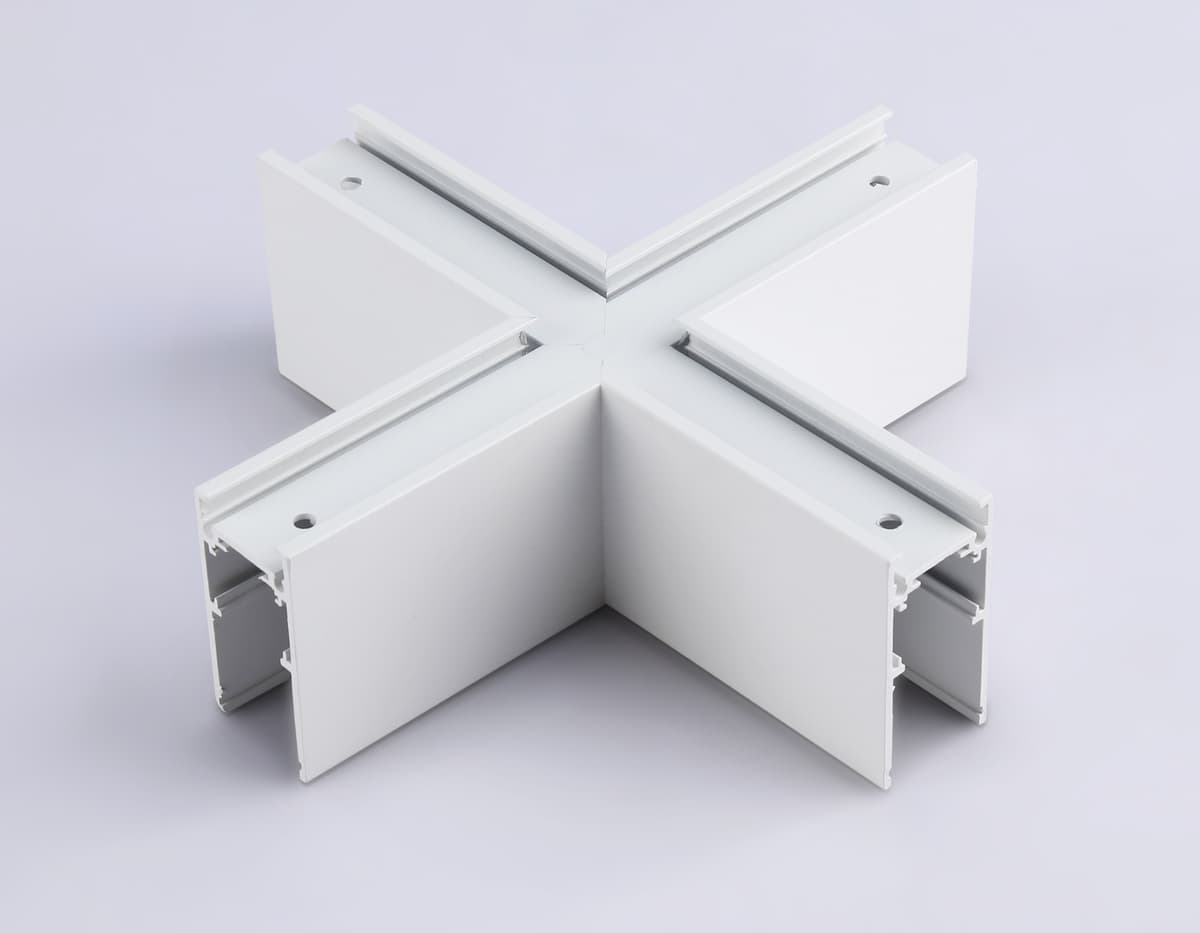 Коннектор X-образный для накладного шинопровода Magnetic 20mm 48V GL3375 WH белый коннектор X-образный для накладного шинопровода 170*170*53.7 Ambrella Light 7
