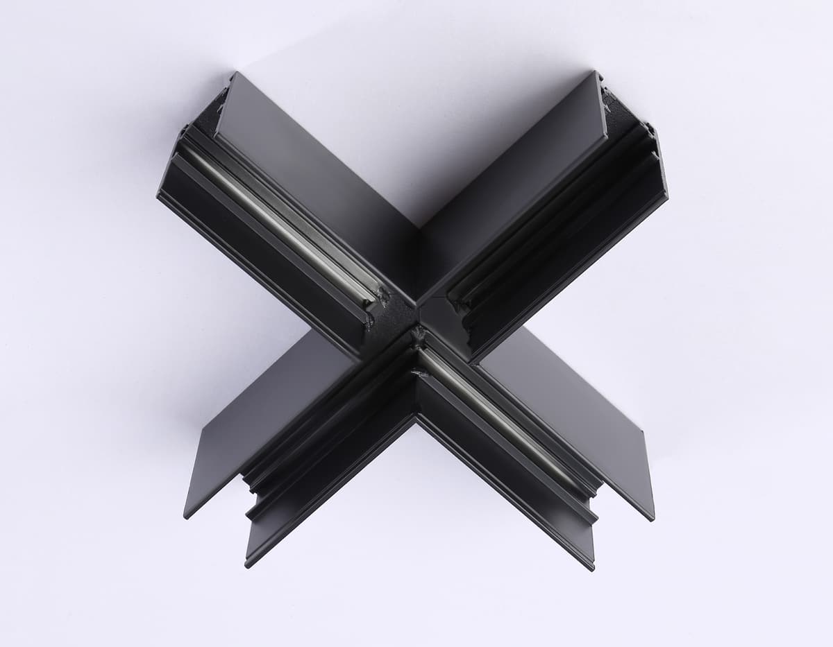Коннектор Х-образный для накладного шинопровода Magnetic 20mm 48V GL3376 BK черный коннектор X-образный для накладного шинопровода 170*170*53.7 Ambrella Light 7