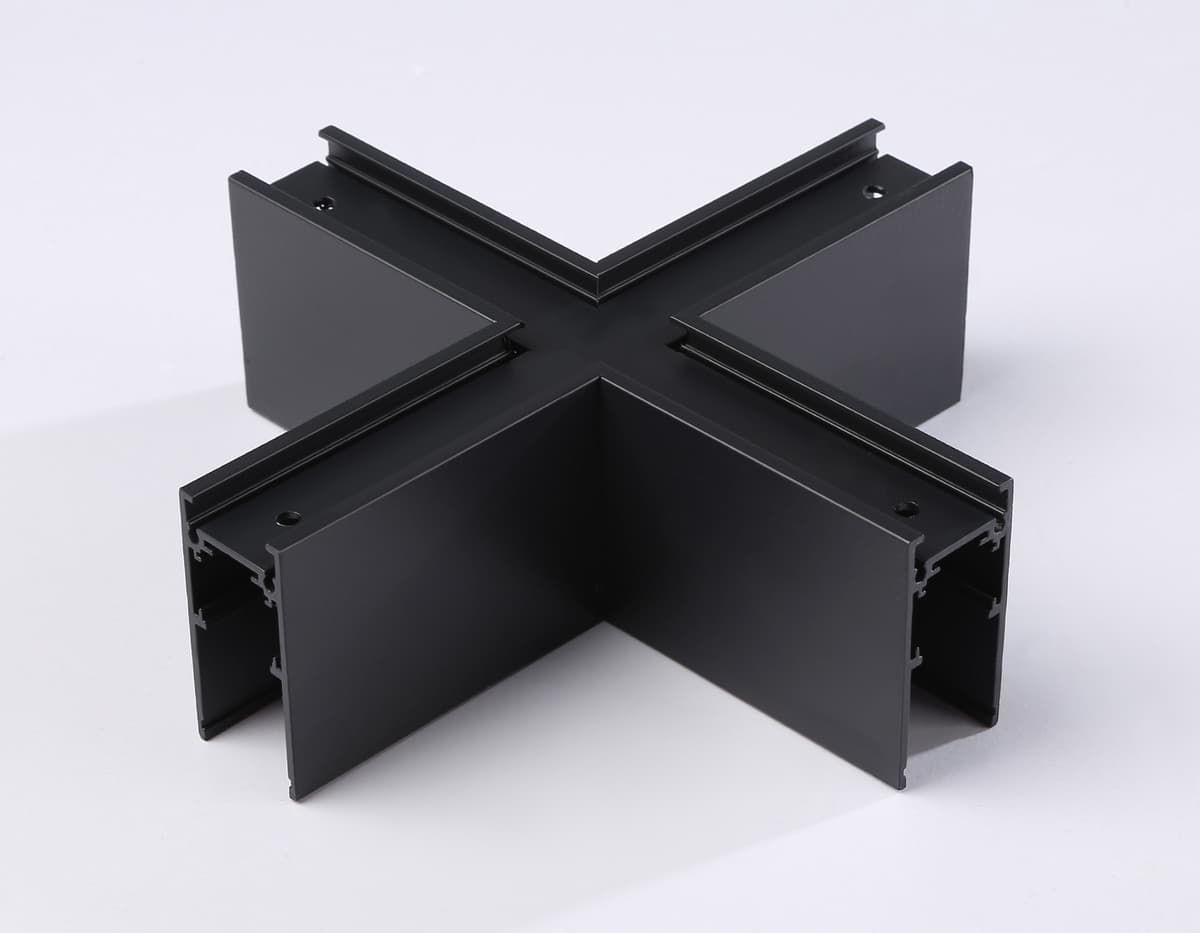 Коннектор Х-образный для накладного шинопровода Magnetic 20mm 48V GL3376 BK черный коннектор X-образный для накладного шинопровода 170*170*53.7 Ambrella Light 8