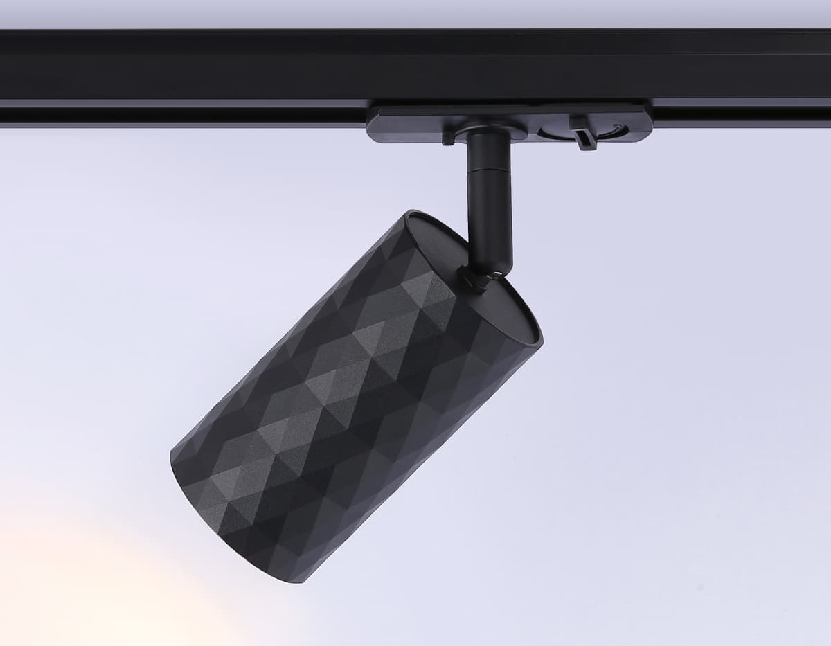Трековый светильник со сменной лампой GU10 GL5133 BK черный GU10 max 12W Ambrella Light 10
