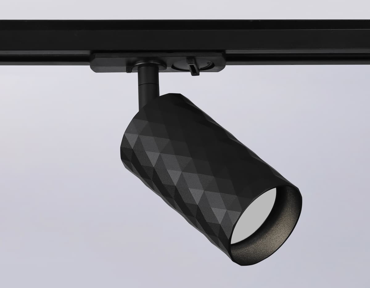 Трековый светильник со сменной лампой GU10 GL5133 BK черный GU10 max 12W Ambrella Light 9