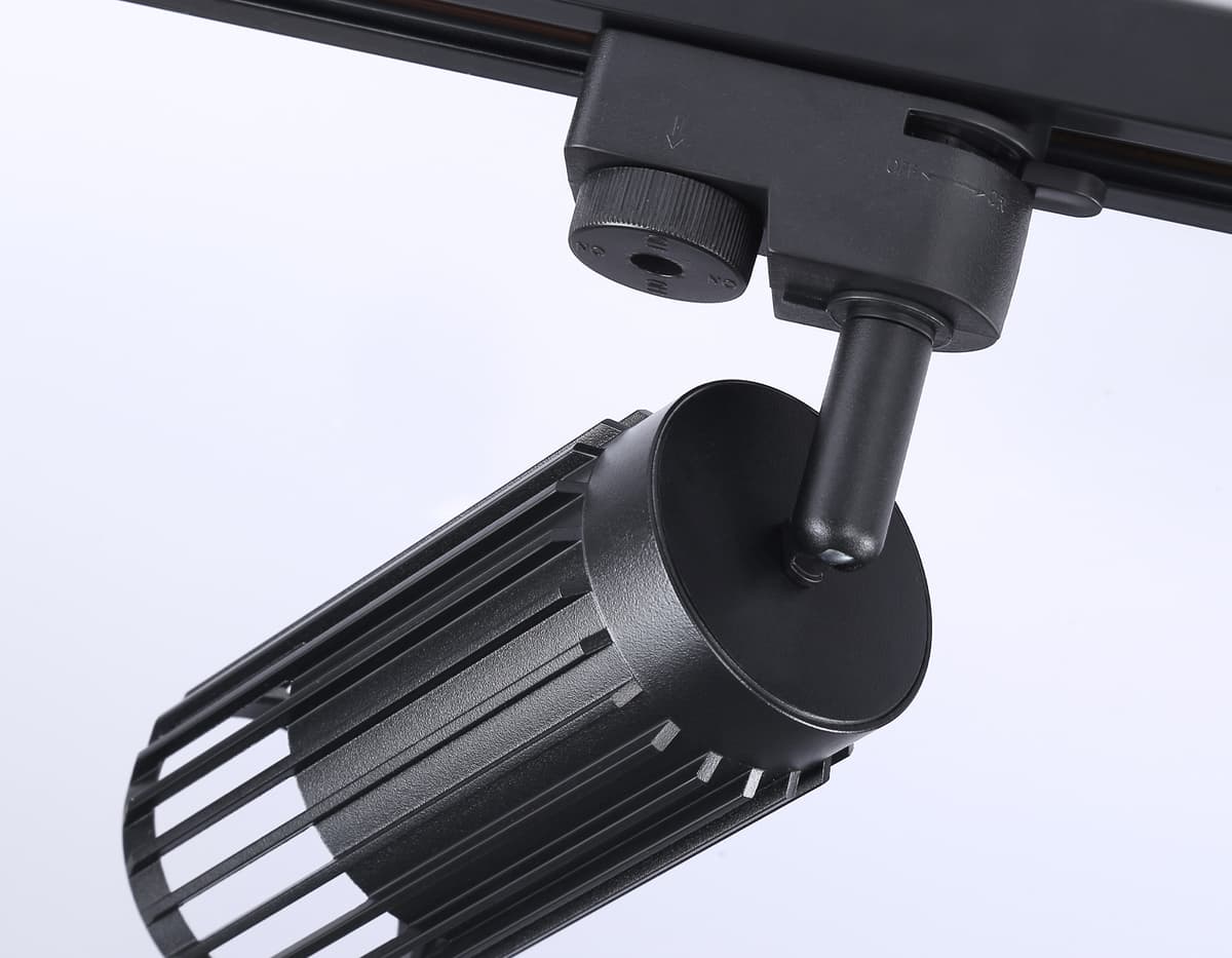 Трековый однофазный светильник со сменной лампой GL5158 BK черный GU10 D60*120 Ambrella Light 9
