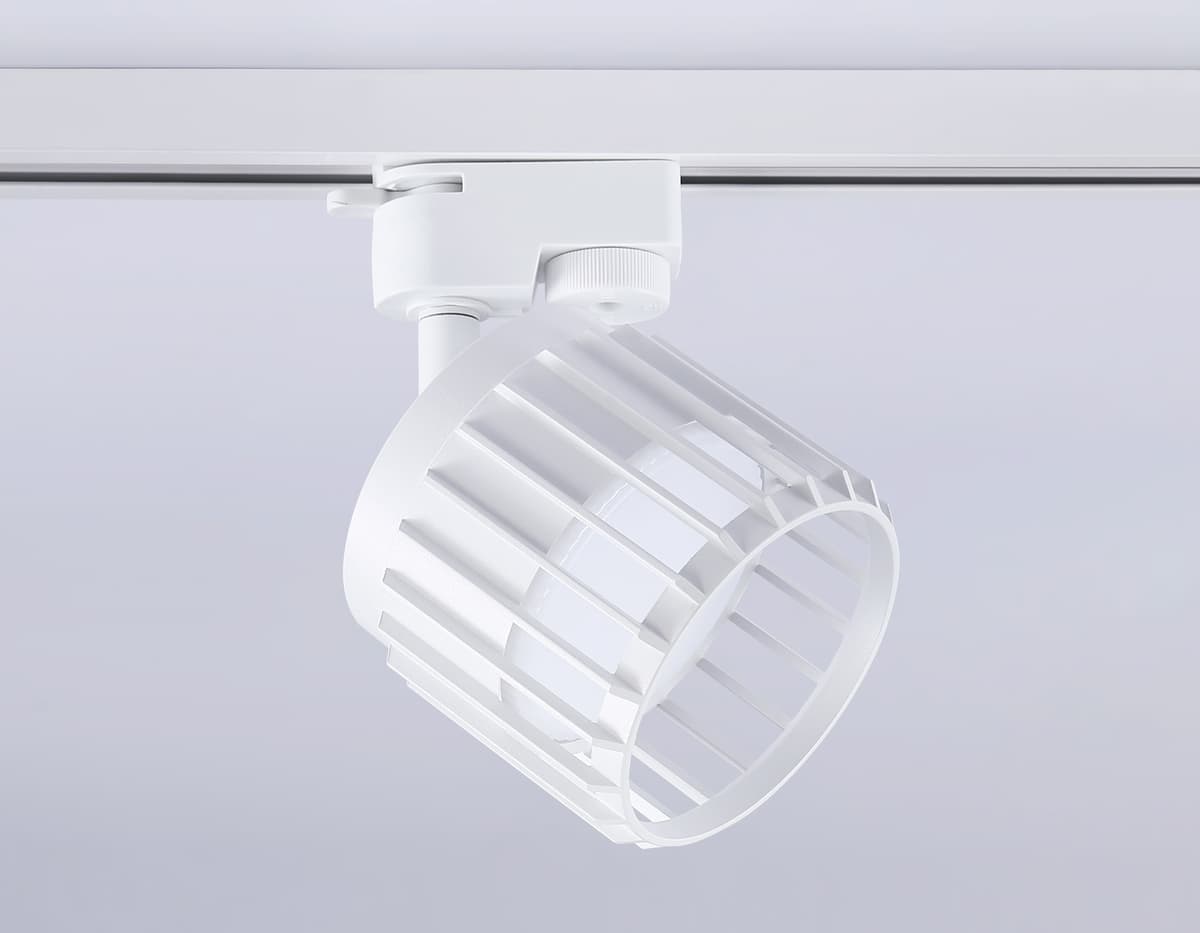 Трековый однофазный светильник со сменной лампой GL5348 WH белый GX53 D100*80 Ambrella Light 11