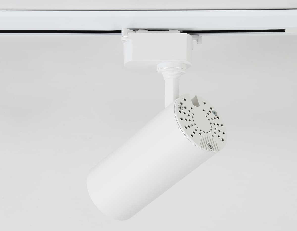 Трековый светильник акцентный поворотный GL5821 WH белый LED 15W 4200K 24° Ambrella Light 12
