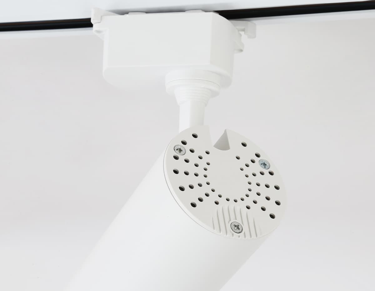 Трековый светильник акцентный поворотный GL5821 WH белый LED 15W 4200K 24° Ambrella Light 9