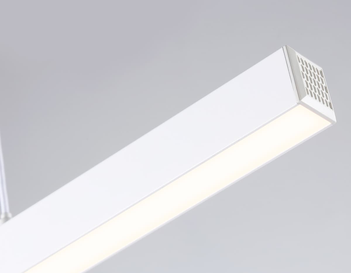 Трековый однофазный подвесной светодиодный светильник GL6782 WH белый LED 24W 3000K 600*22*1025 Ambrella Light 13