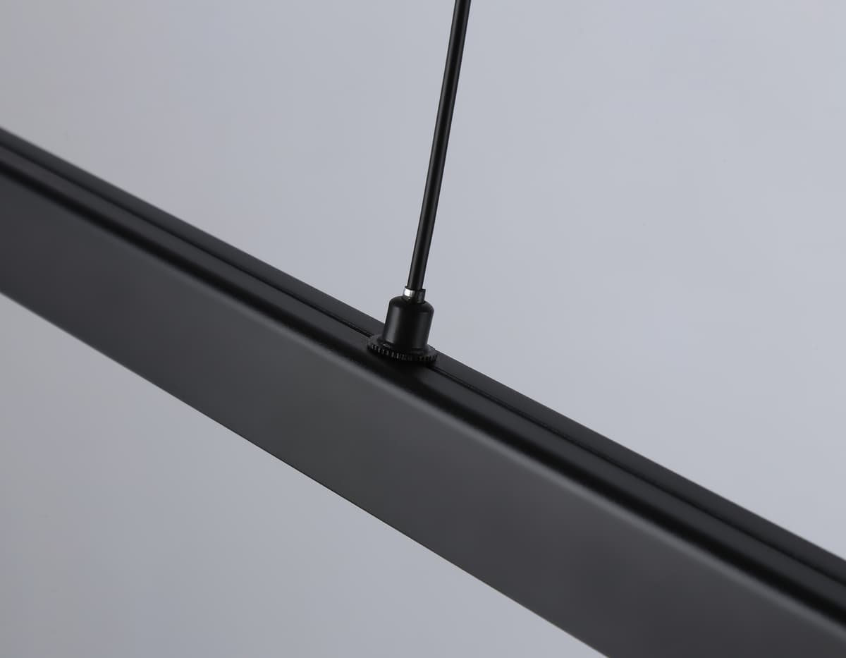 Трековый однофазный подвесной светодиодный светильник GL6787 BK черный LED 24W 4200K 600*22*1025 Ambrella Light 14