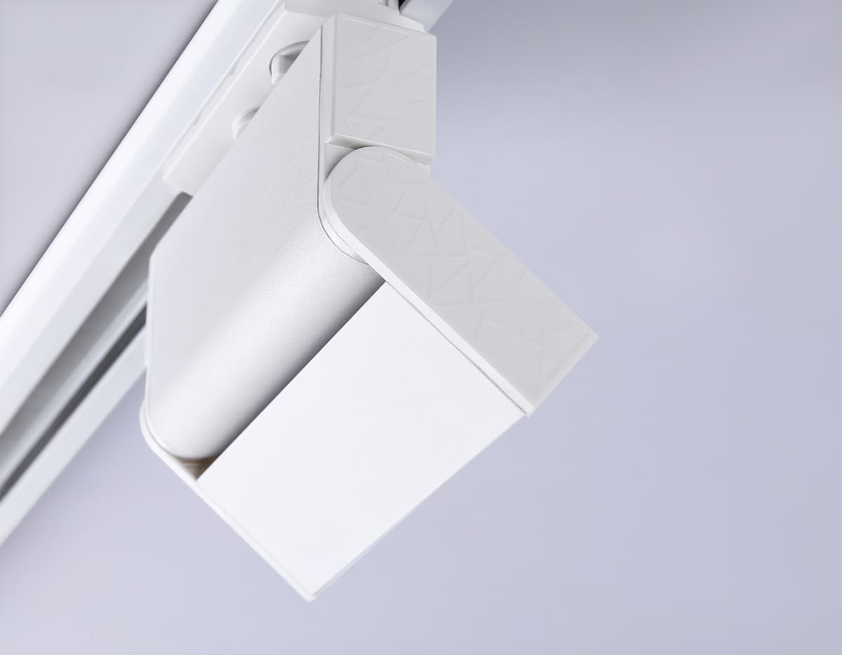 Трековый однофазный светодиодный светильник GL6801 WH белый LED 6W 4200K 115*22*87 Ambrella Light 12