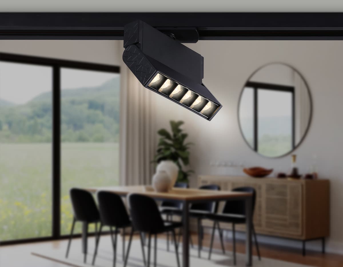 Трековый однофазный светодиодный светильник GL6813 BK черный LED 6W 3000K 24° 115*22*87 Ambrella Light 12