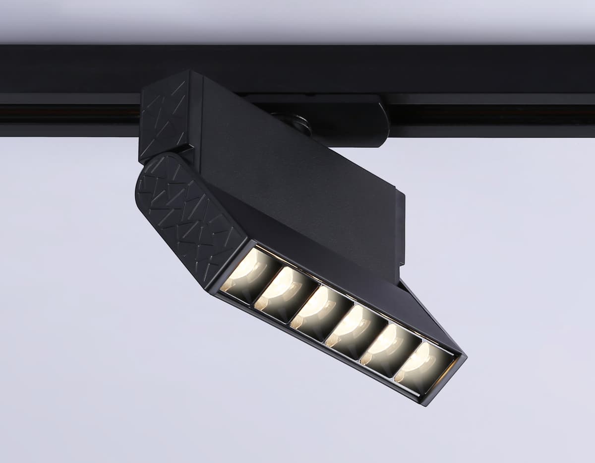 Трековый однофазный светодиодный светильник GL6813 BK черный LED 6W 3000K 24° 115*22*87 Ambrella Light 15