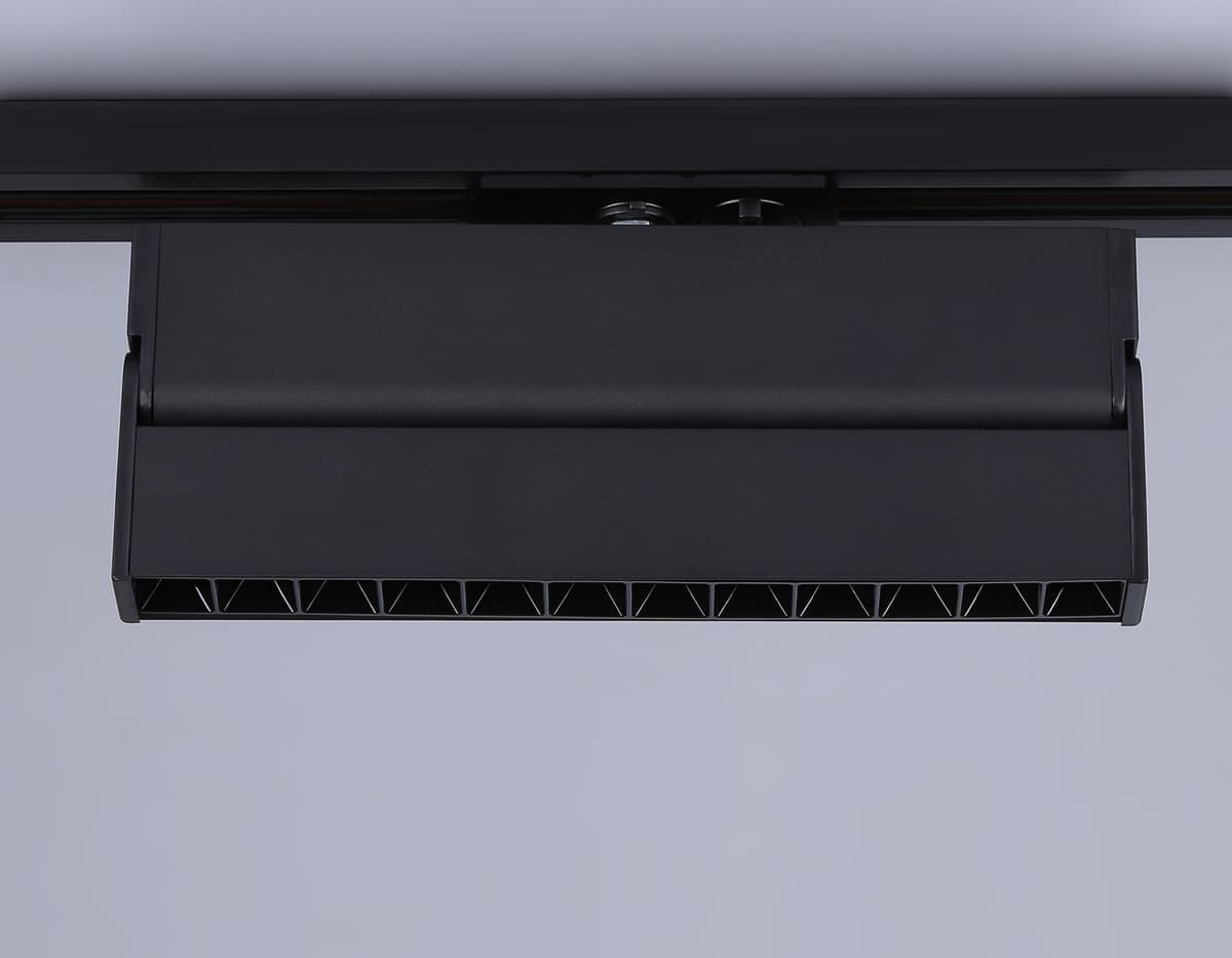 Трековый однофазный светодиодный светильник GL6819 BK черный LED 12W 4200K 24° 230*22*87 Ambrella Light 15