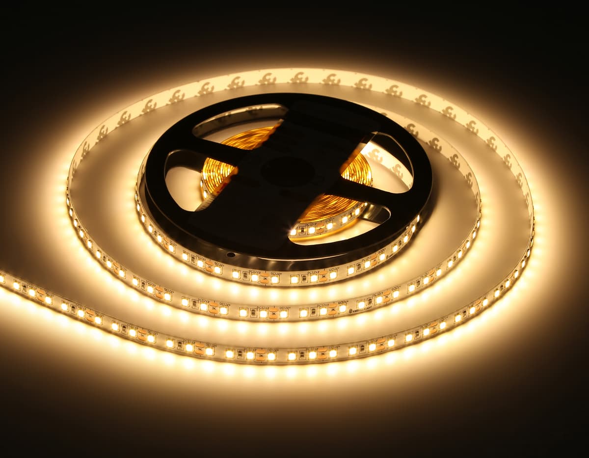 Светодиодная лента Ambrella Light GS1101 2835 120Led /9.6W m/ 12V IP20 3000K 5m/кратность резки 25mm GS1101 2835 120Led/ 9.6W m/ 12V IP20 3000K/ 5000*8*1.2mm (2 конт.) Ambrella Light 17