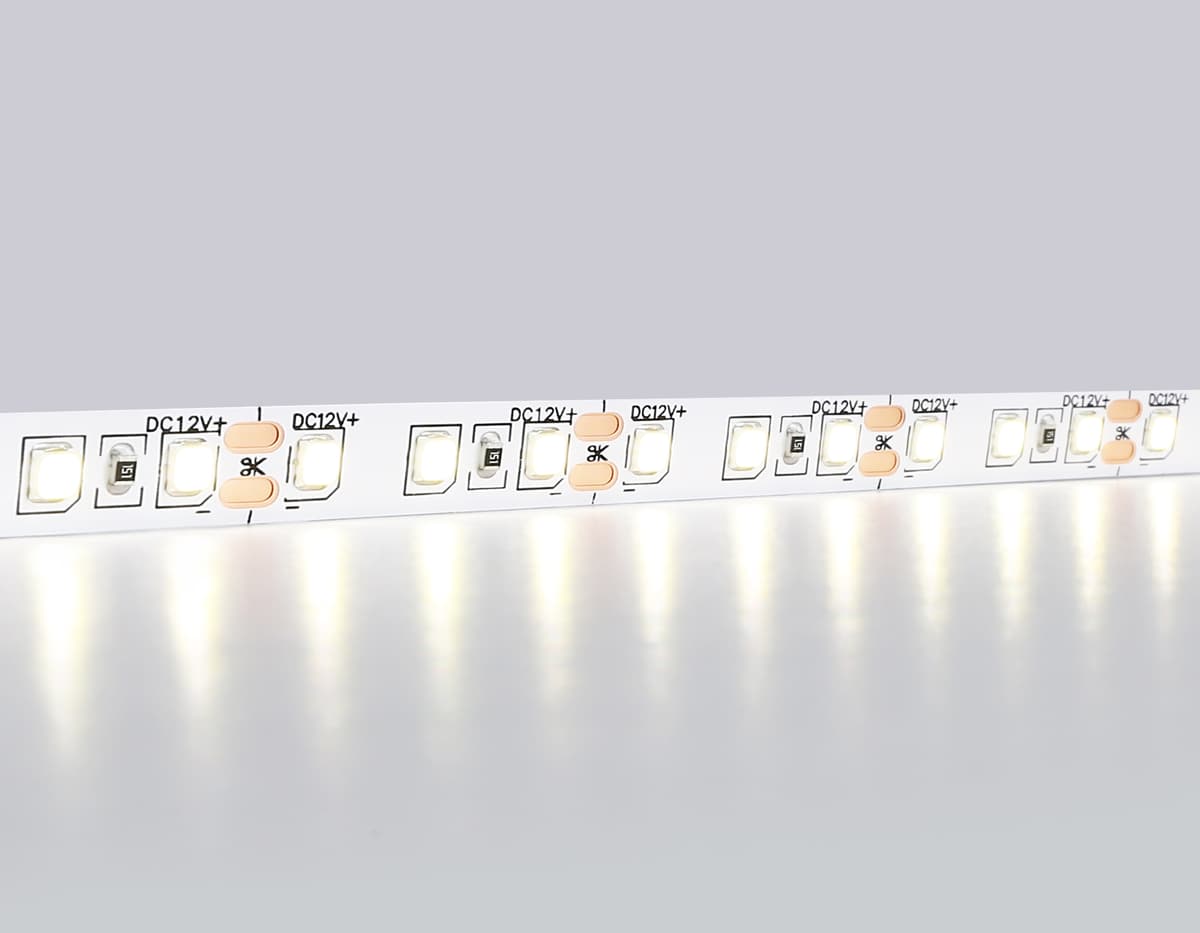 Светодиодная лента Ambrella Light GS1102 2835 120Led /9.6W m/ 12V IP20 4500K 5m/кратность резки 25mm GS1102 2835 120Led/ 9.6W m/ 12V IP20 4500K/ 5000*8*1.2mm (2 конт.) Ambrella Light 11