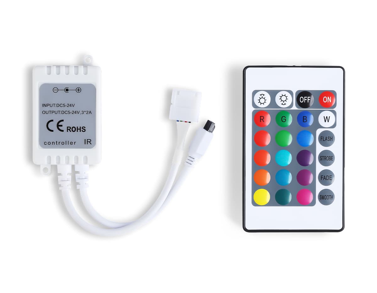 Контроллер для светодиодных лент RGB с инфракрасным пультом 6A 12V 72W/ 24V 144W GS11201 GS11201 контроллер RGB 6A 12V 72W/ 24V 144W (ПДУ ИК CR2025) Ambrella Light 6