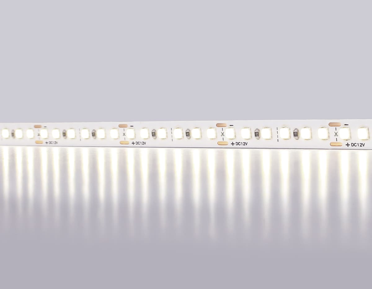 Светодиодная лента Ambrella Light GS1302 2835 180Led /14.4W m/12V IP20 4500K 5m/кратность резки 33mm GS1302 2835 180Led/ 14.4W m/ 12V IP20 4500K/ 5000*8*1.2mm (2 конт.) Ambrella Light 11