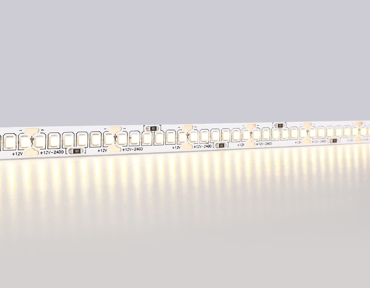Светодиодная лента Ambrella Light GS1401 2835 240Led /17W m/ 12V IP20 3000K 5m/кратность резки 25mm GS1401 2835 240Led/ 17W m/ 12V IP20 3000K/ 5000*10*1.2mm (2 конт.) Ambrella Light 11
