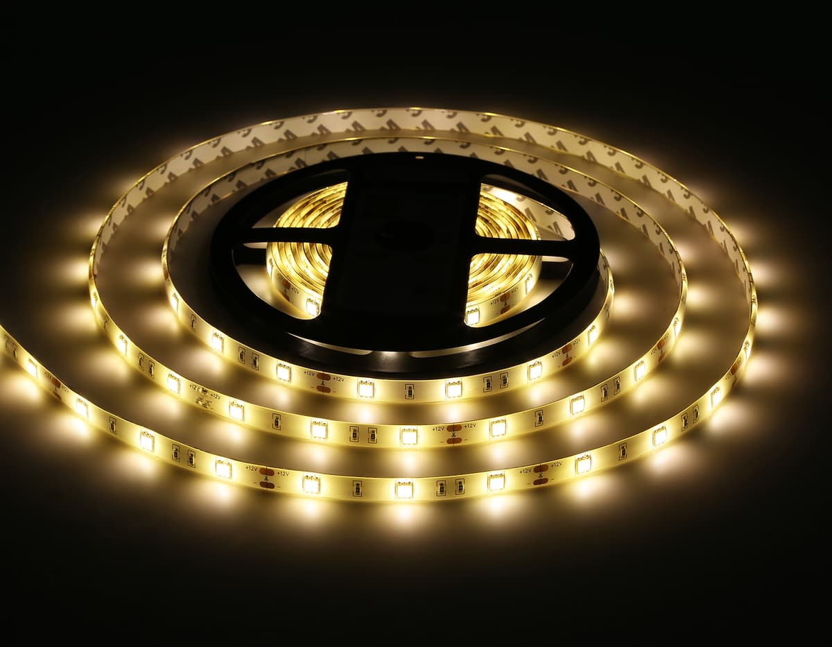 Светодиодная лента Ambrella Light GS1901 5050 30Led /7.2W m/ 12V IP65 3000K 5m GS1901 5050 30Led/ 7.2W m/ 12V IP65 3000K/ 5000*10*2.87mm (2 конт.) Ambrella Light 17