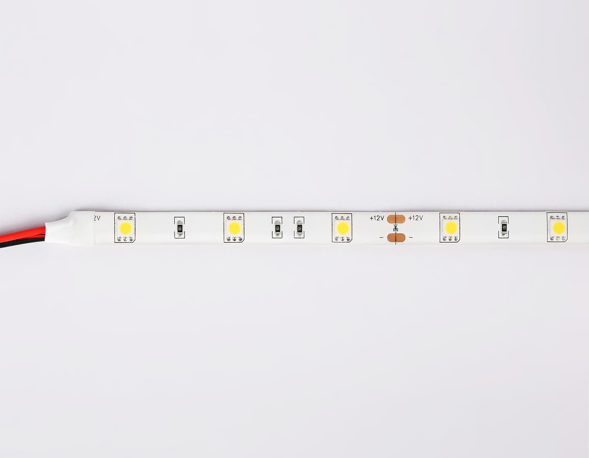 Светодиодная лента Ambrella Light GS1903 5050 30Led /7.2W m/ 12V IP65 6500K 5m GS1903 5050 30Led/ 7.2W m/ 12V IP65 6500K/ 5000*10*2.87mm (2 конт.) Ambrella Light 12