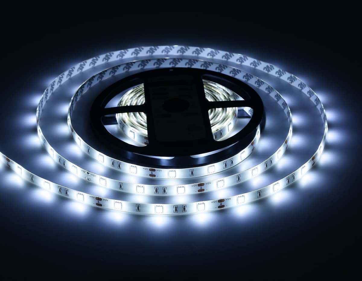 Светодиодная лента Ambrella Light GS1903 5050 30Led /7.2W m/ 12V IP65 6500K 5m GS1903 5050 30Led/ 7.2W m/ 12V IP65 6500K/ 5000*10*2.87mm (2 конт.) Ambrella Light 17