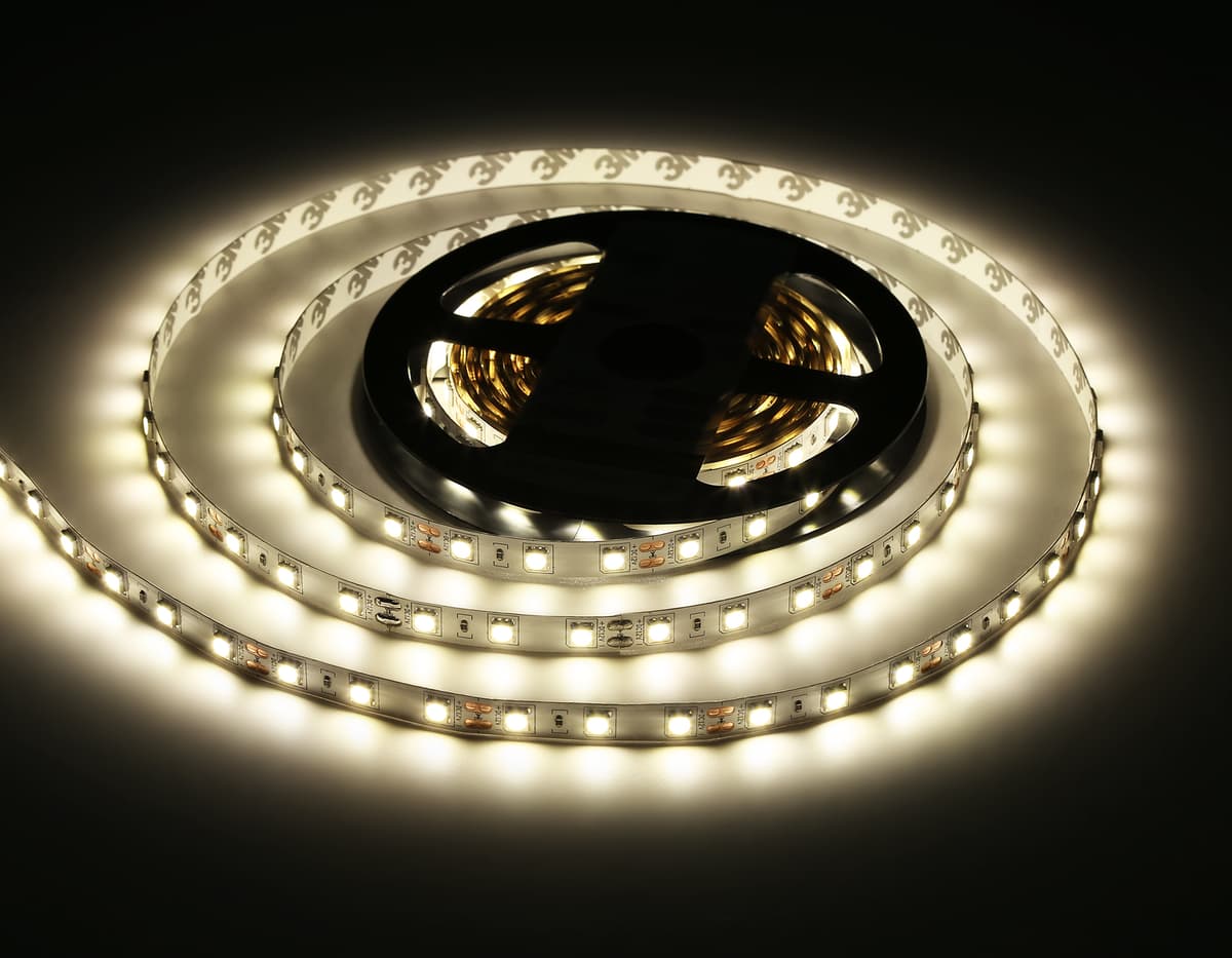 Светодиодная лента Ambrella Light GS2002 5050 60Led /14.4W m/ 12V IP20 4500K 5m GS2002 5050 60Led/ 14.4W m/ 12V IP20 4500K/ 5000*10*1.87mm (2 конт.) Ambrella Light 17