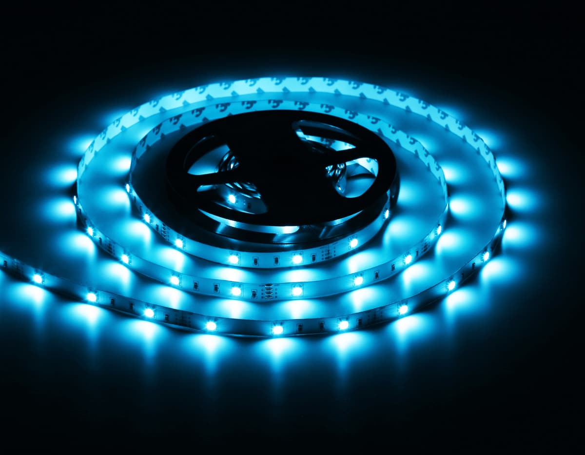 Светодиодная лента RGB Ambrella Light GS2201 5050 30Led /7.2W m/ 12V IP20 RGB 5m GS2201 5050 30Led/ 7.2W m/ 12V IP20 RGB /5000*10*1.87mm (4 конт.) Ambrella Light 19