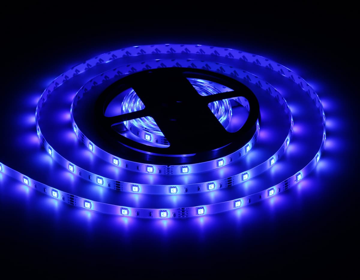 Светодиодная лента RGB Ambrella Light GS2301 5050 30Led /7.2W m/ 12V IP65 RGB 5m GS2301 5050 30Led/ 7.2W m/ 12V IP65 RGB/ 5000*10*2.87mm (4 конт.) Ambrella Light 20
