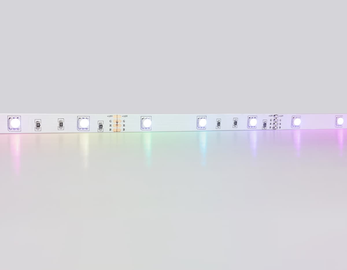 Комплект светодиодной ленты RGB Ambrella Light GS2401 5050 30Led /7.2W m/ 12V IP20 RGB 5m GS2401 5050 30Led/ 7.2W m/ 12V IP20 RGB/ 5000*10*1.87mm (4 конт.) комплект Ambrella Light 18