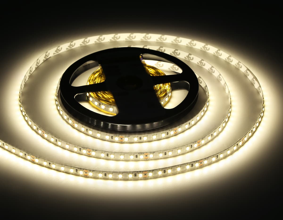 Светодиодная лента Ambrella Light GS3102 2835 120Led /10W m/ 24V IP20 4500K 5m GS3102 2835 120Led/ 10W m/ 24V IP20 4500K/ 5000*8*1.2mm (2 конт.) Ambrella Light 17