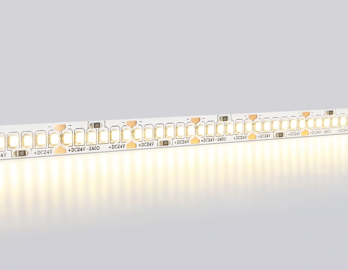 Светодиодная лента Ambrella Light GS3401 2835 240Led /20W m/ 24V IP20 3000K 5m GS3401 2835 240Led/ 20W m/ 24V IP20 3000K/ 5000*10*1.2mm (2 конт.) Ambrella Light 11