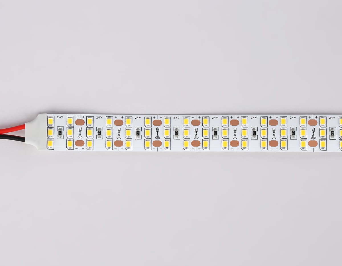 Светодиодная лента трехрядная Ambrella Light GS3901 2835 324Led /26W m/ 24V IP20 3000K 5m GS3901 2835 324Led/ 26W m/ 24V IP20 3000K/ 5000*18*1.2mm (2 конт.) Ambrella Light 13