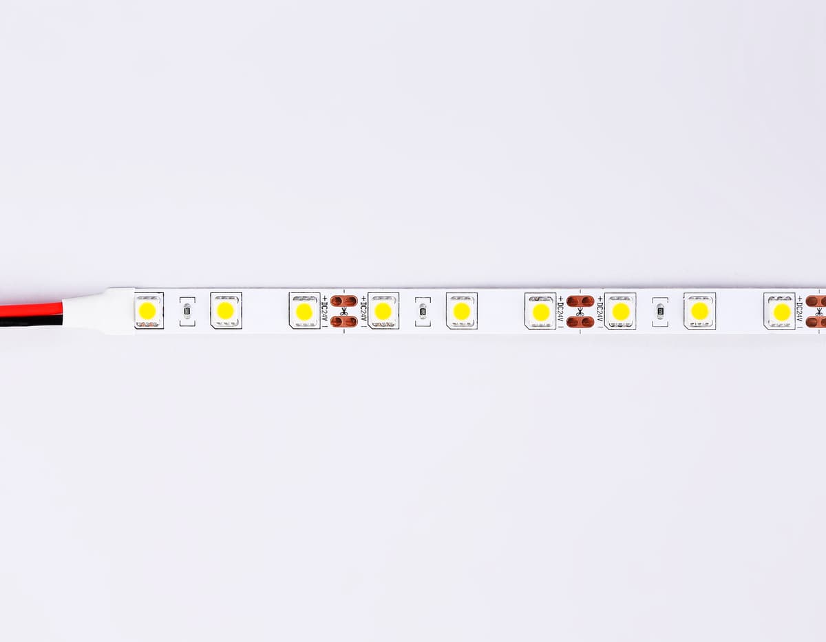 Светодиодная лента Ambrella Light GS4001 5050 60Led /14.4W m/ 24V IP20 3000K 5m GS4001 5050 60Led/ 14.4W m/ 24V IP20 3000K/ 5000*10*1.87mm (2 конт.) Ambrella Light 12