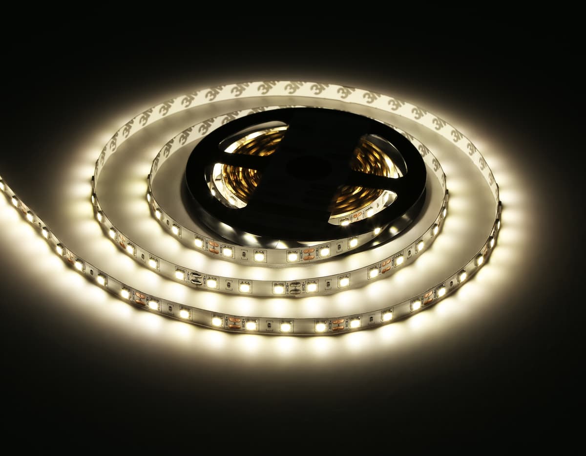 Светодиодная лента Ambrella Light GS4002 5050 60Led /14.4W m/ 24V IP20 4500K 5m GS4002 5050 60Led/ 14.4W m/ 24V IP20 4500K/ 5000*10*1.87mm (2 конт.) Ambrella Light 17
