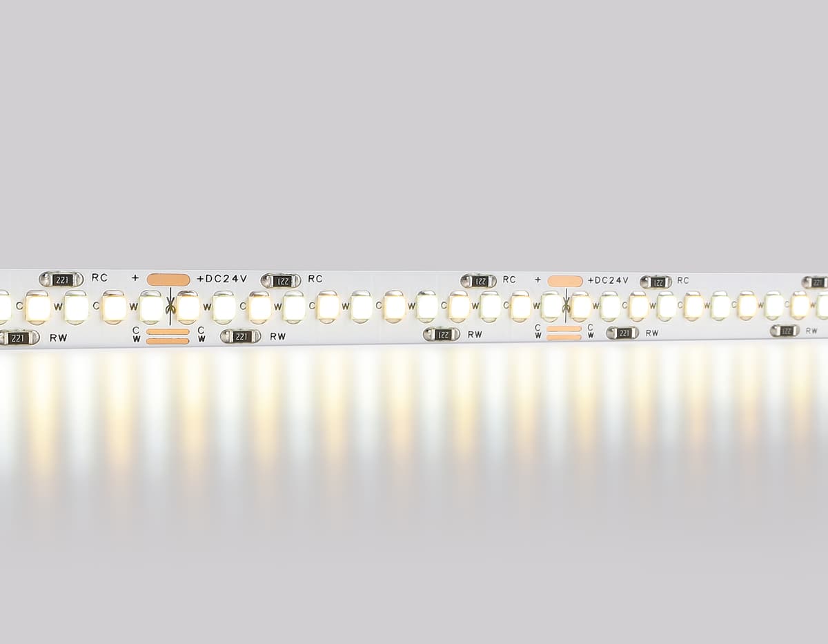 Светодиодная лента с регулировкой температуры света GS4151 2835 240Led /18W m/ 24V IP20 CCT 3000-650 GS4151 2835 240Led/ 18W m/ 24V IP20 CCT 3000-6500K/5000*10*1.2mm (3 конт.) Ambrella Light 17