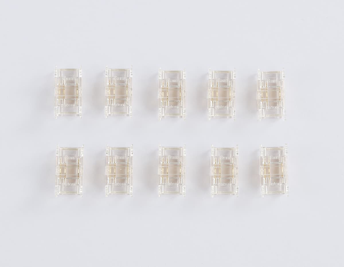 Соединитель прямой COB CCT 12/24V для лент 8mm GS6366 (3 конт.) (10шт. в комплекте) GS6366 Соединитель прямой COB CCT 12/24V для лент 8mm (3 конт.) (10шт) Ambrella Light 7