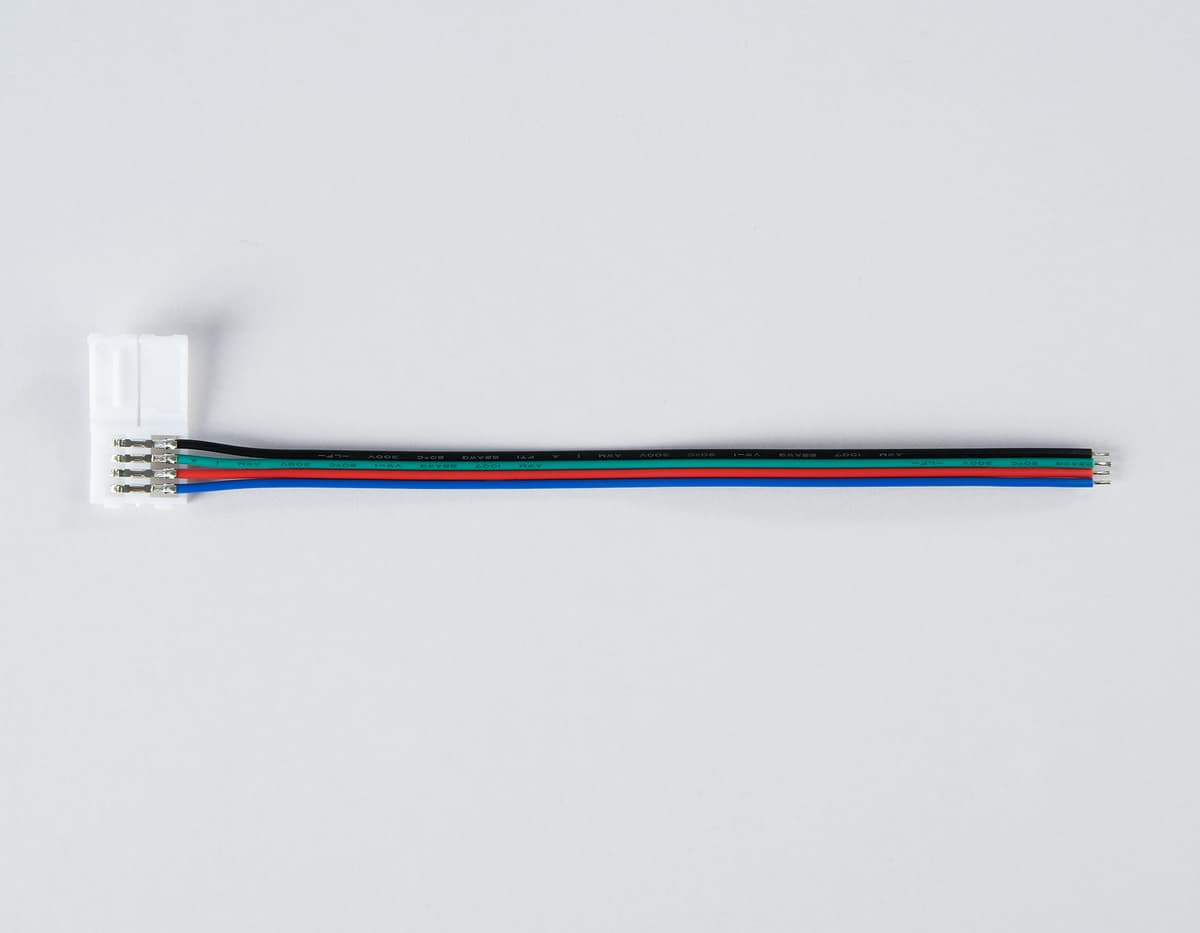 Соединитель гибкий односторонний для светодиодной ленты 5050 12/24V (4 конт.) 150 мм GS7251 (5шт) GS7251 Соединитель гибкий односторонний 5050 12/24V (4 конт.) (5шт) Ambrella Light 6
