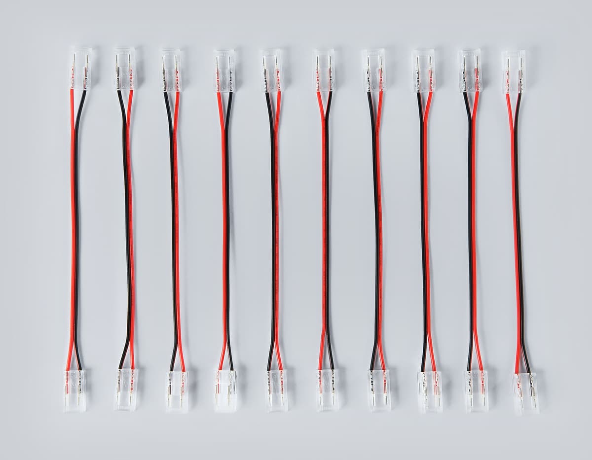 Соединитель гибкий двухсторонний для светодиодной ленты COB 12/24V (2 конт.) 150 мм GS7901 (10шт) GS7901 Соединитель гибкий двухсторонний COB 12/24V (2 конт.) (10шт) Ambrella Light 5