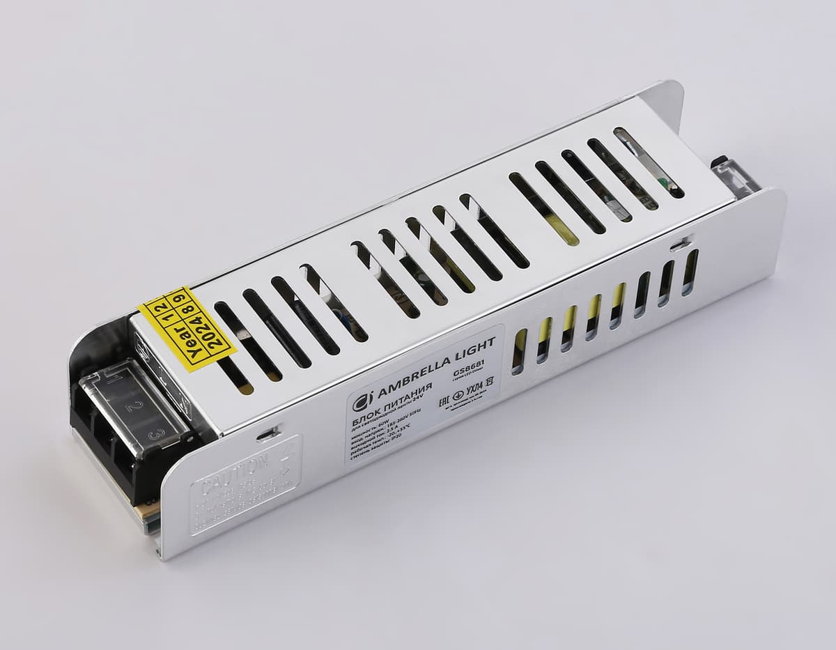 Блок питания с EMC для светодиодной ленты 24V 60W 2,5A IP20 185-260V 160*40*32 GS8681 GS8681 блок питания 24V 60W 2.5A IP20 185-260V EMC 160*40*32 Ambrella Light 10