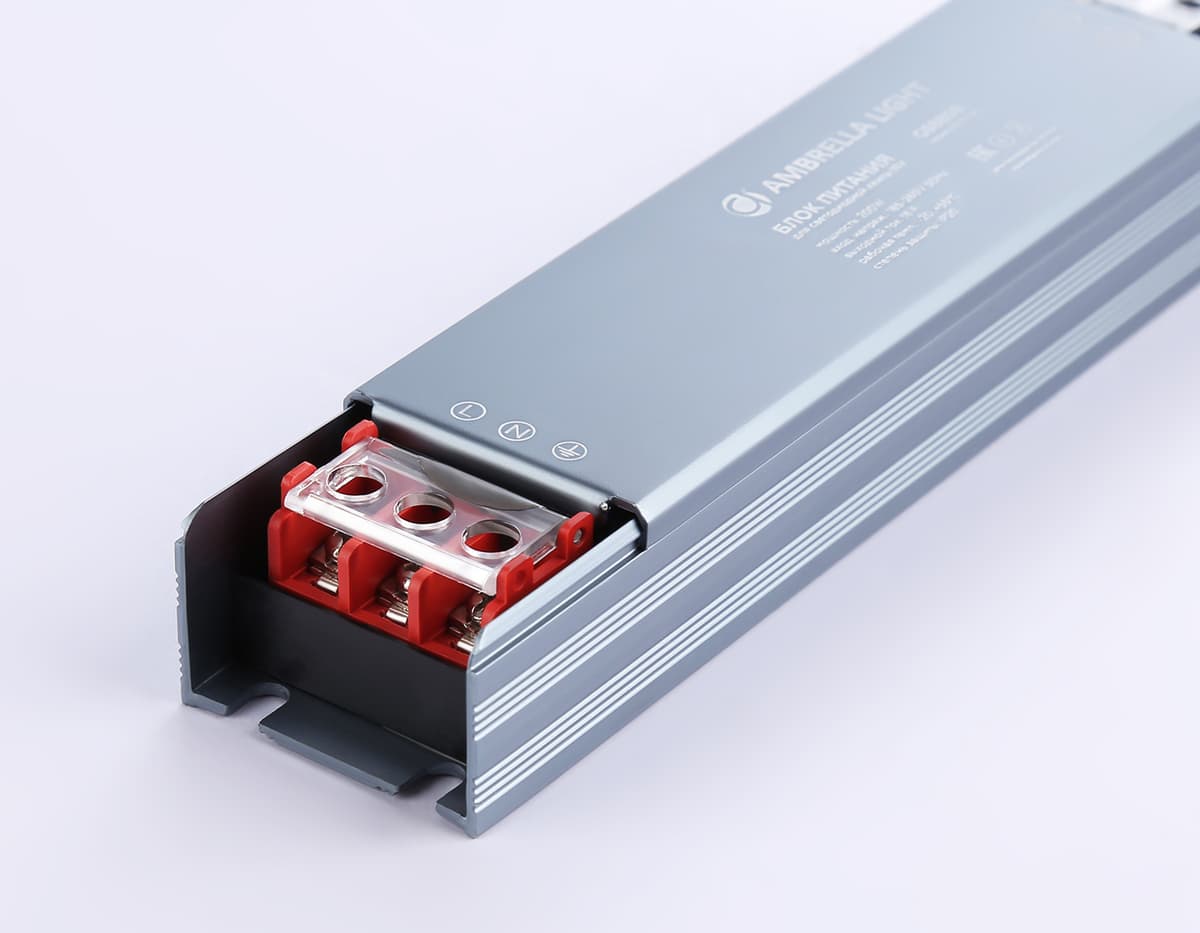 Блок питания для светодиодной ленты 24V 200W 8.3A IP20 185-260V 160*35*22 GS8826 GS8826 блок питания 24V 200W 8.3A IP20 185-260V 160*35*22 Ambrella Light 5