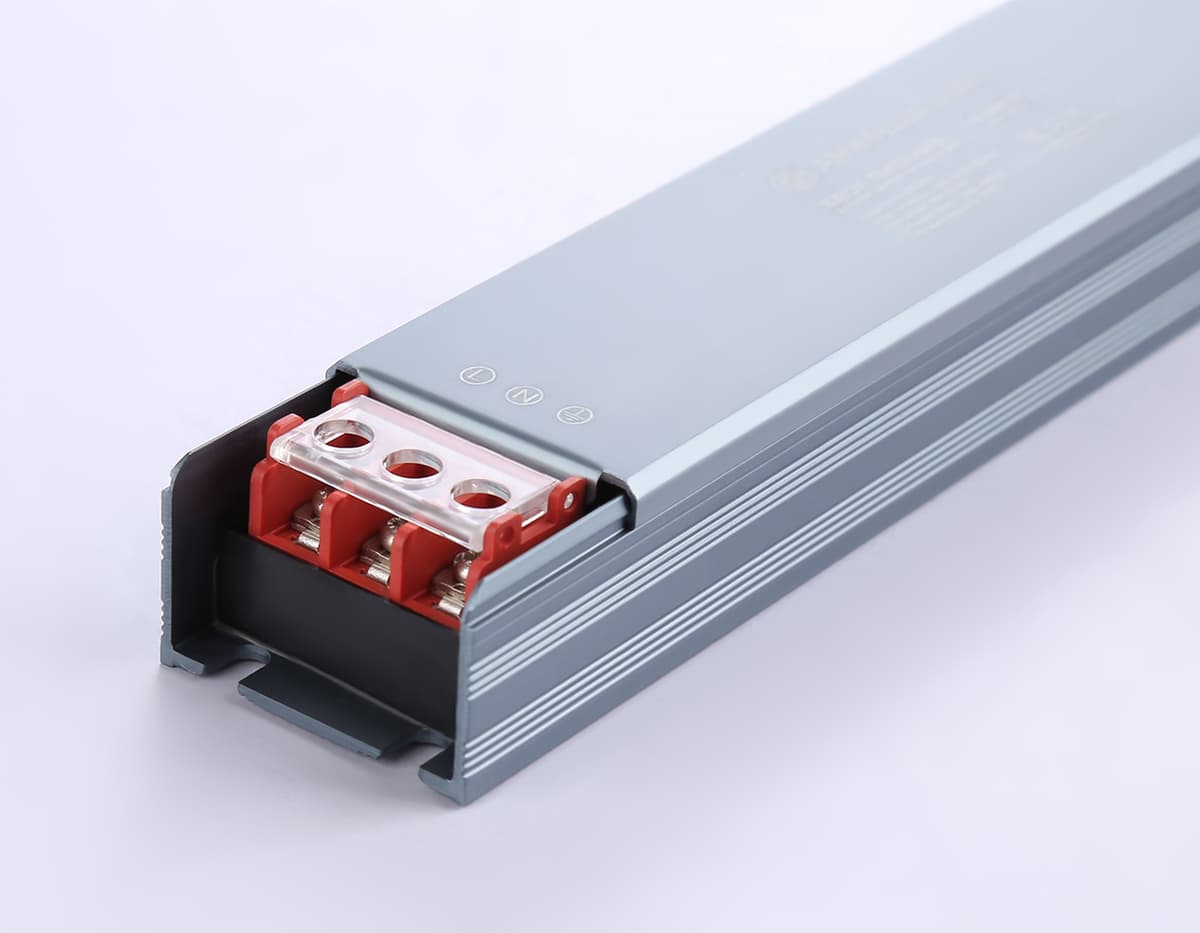 Блок питания для светодиодной ленты 24V 300W 12.5A IP20 185-260V 195*35*22 GS8828 GS8828 блок питания 24V 300W 12.5A IP20 185-260V 195*35*22 Ambrella Light 5