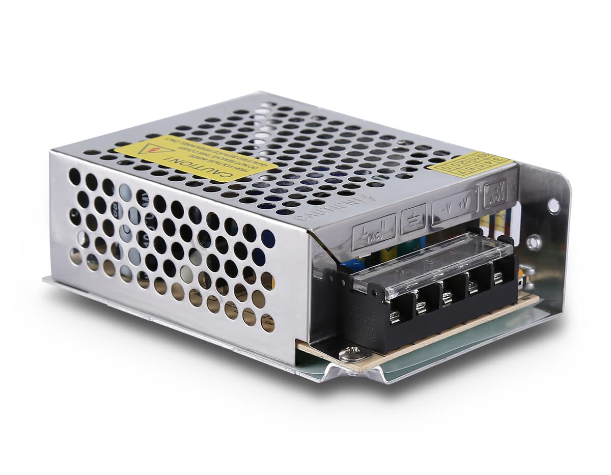 Блок питания для светодиодной ленты 24V 100W 4.2A IP20 90-260V 110*78*37 GS9604 GS9604 блок питания 24V 100W 4.2A IP20 90-260V 110*78*37 Ambrella Light 5