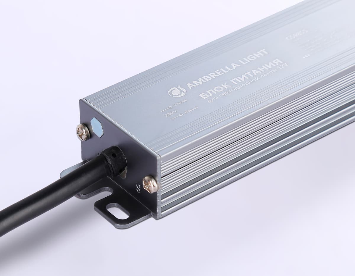 Блок питания для светодиодной ленты 12V 60W 5A IP67 110-220V 145*36*22 GS9855 GS9855 блок питания 12V 60W 5A IP67 110-220V 145*36*22 Ambrella Light 4