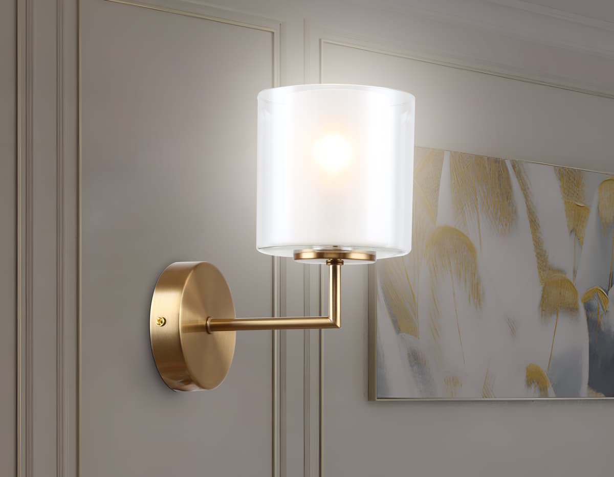 Настенный светильник LH56015 BS/FR латунь/белый матовый E14 max 40W 190*120*220 Ambrella Light 14